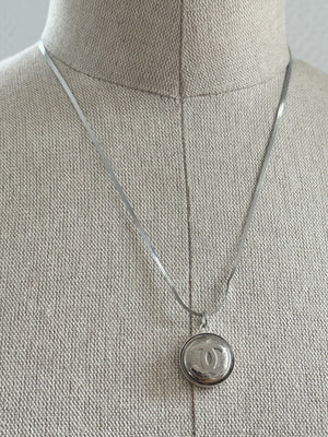 Pendentif upcyclé last one